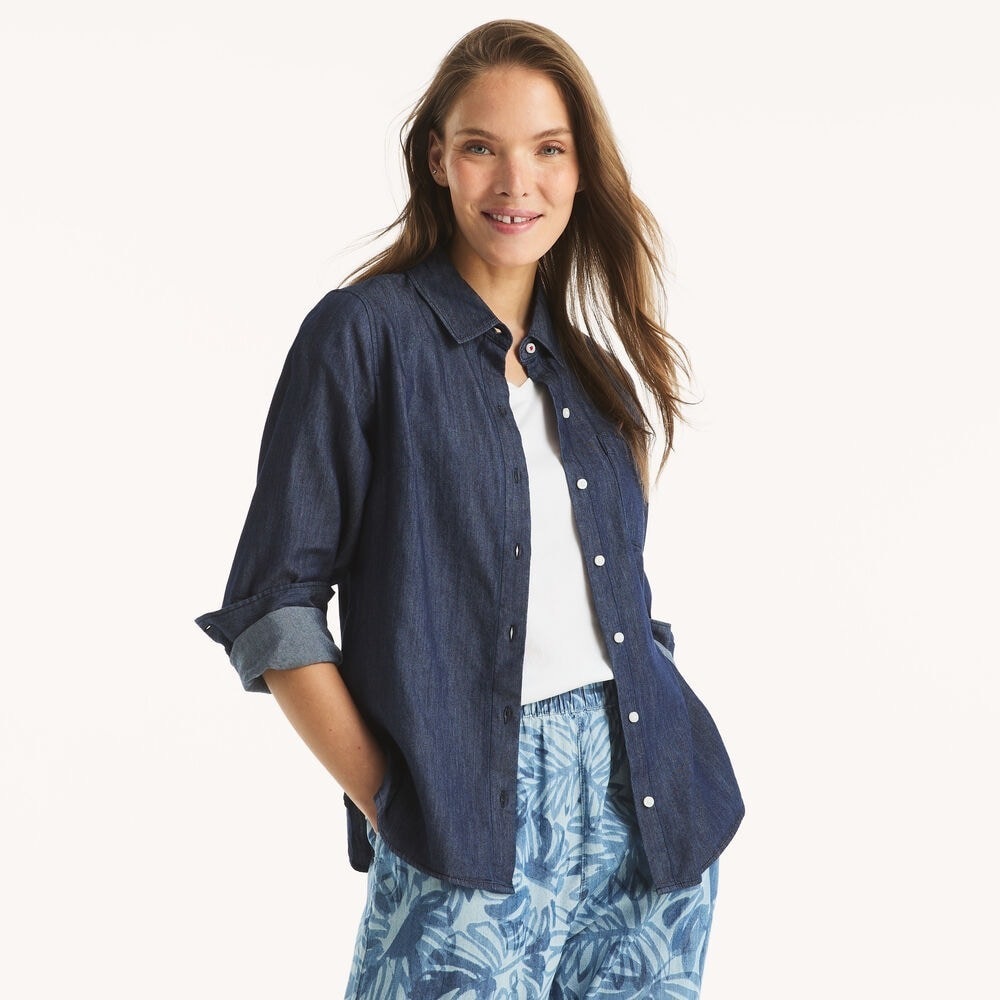 Mettlers Chambray Button-Up